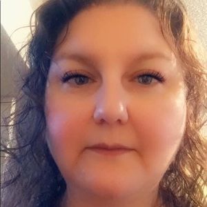 Meet your Posher, Mel